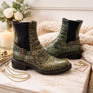 Green Crocodile Aquatalia Chelsea Boots
